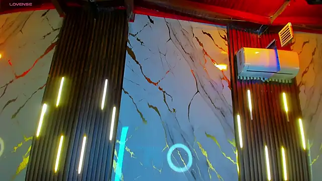 VictoriaDuart online show from 10.16.25