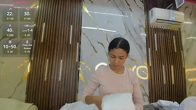 VictoriaDuart online show from 02.28.26