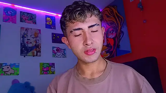 NoahXitrux online show from 09.12.25