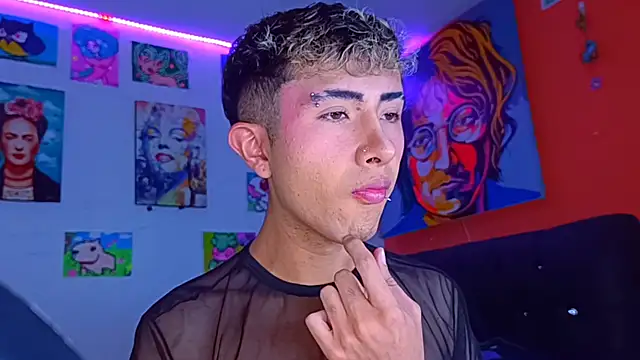 NoahXitrux online show from 09.13.25