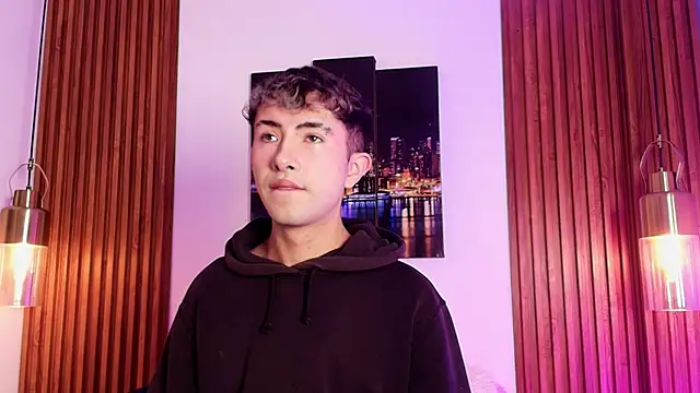 NoahXitrux online show from 09.19.25