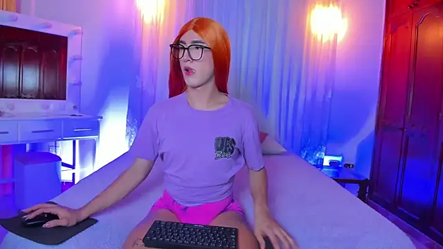 Shantal 777 online show from 12.04.25