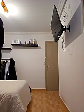 Latinfogoso84 online show from 10.30.25