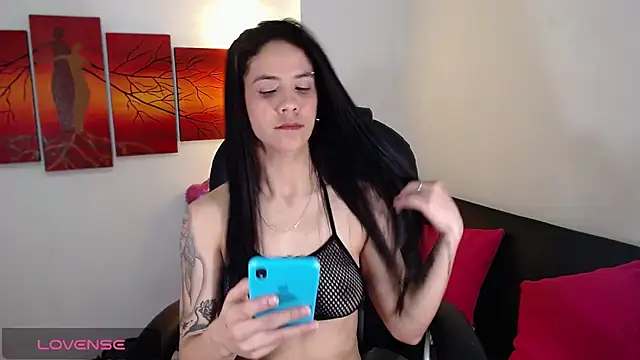 Snapshot of Ashley_olivares chatting on 10.04.25 Ashley olivares online show from 10.04.25