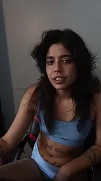 Snapshot of Maricamposs chatting on 05.02.26 Maricamposs online show from 05.02.26
