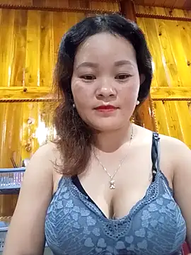 Snapshot of ctm-cute chatting on 10.04.25 ctm-cute online show from 10.04.25