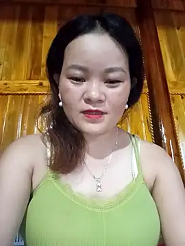 Snapshot of ctm-cute chatting on 10.05.25 ctm-cute online show from 10.05.25