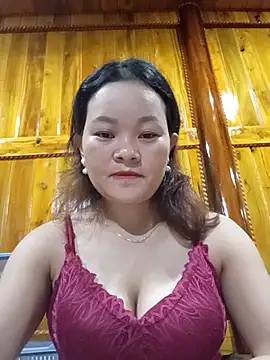 Snapshot of ctm-cute chatting on 10.05.25 ctm-cute online show from 10.05.25