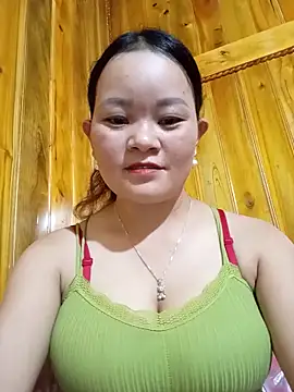 Snapshot of ctm-cute chatting on 10.10.25 ctm-cute online show from 10.10.25