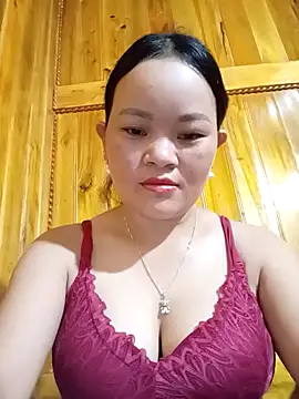 Snapshot of ctm-cute chatting on 10.17.25 ctm-cute online show from 10.17.25