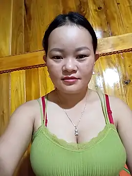 Snapshot of ctm-cute chatting on 10.24.25 ctm-cute online show from 10.24.25