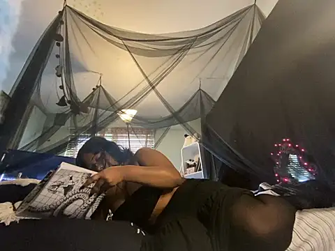 ebunnybri online show from 09.10.25
