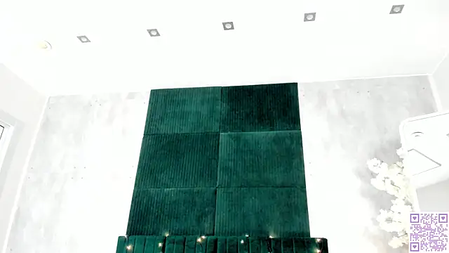 Brenda Puff online show from 02.08.26