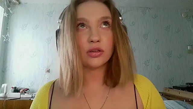 pr In cess  online show from 04.17.26