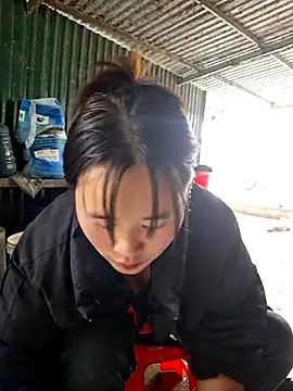 ALIENHR38 online show from 12.22.25