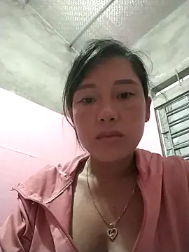 Snapshot of soope-00 chatting on 09.29.25 soope-00 online show from 09.29.25