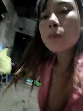 Snapshot of soope-00 chatting on 10.13.25 soope-00 online show from 10.13.25