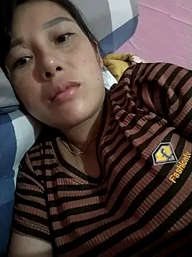 Snapshot of soope-00 chatting on 10.22.25 soope-00 online show from 10.22.25