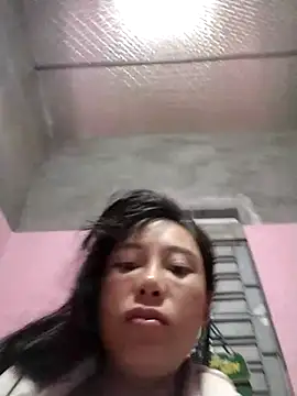 Snapshot of soope-00 chatting on 11.04.25 soope-00 online show from 11.04.25