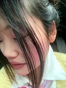 Snapshot of xixi_28 chatting on 10.16.25 xixi 28 online show from 10.16.25