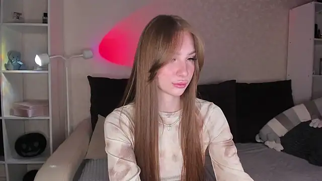 AliceLababy  online show from 11.08.25