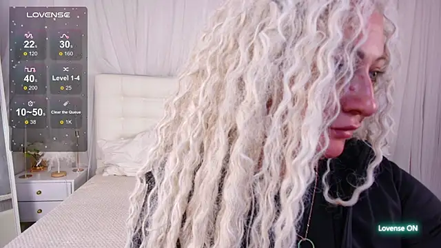 Lilit 1Love online show from 09.17.25