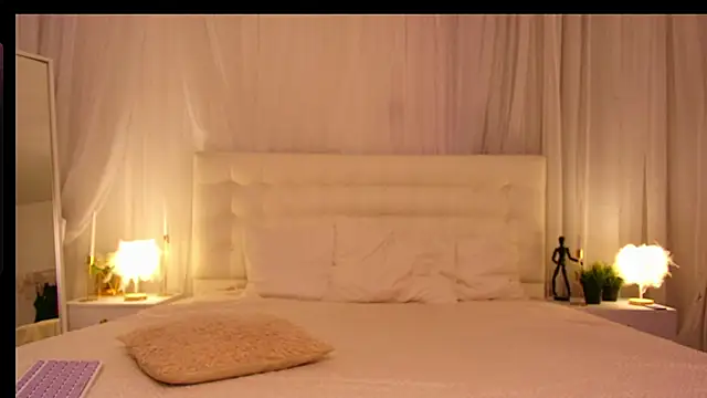 Lilit 1Love online show from 09.19.25