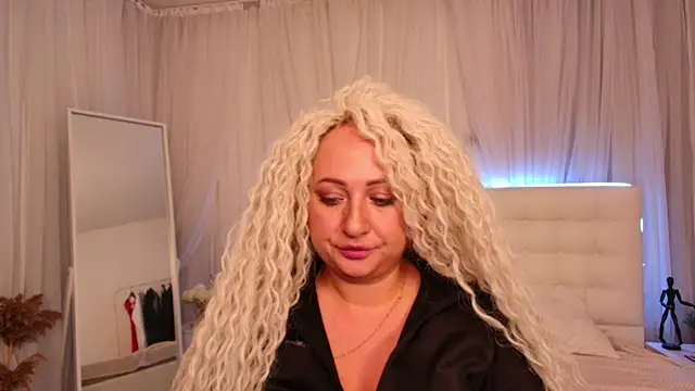 Lilit 1Love online show from 10.02.25