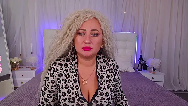 Lilit 1Love online show from 10.13.25