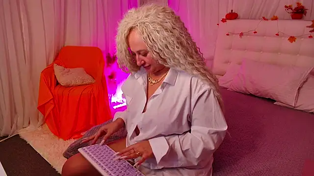 Lilit 1Love online show from 10.29.25