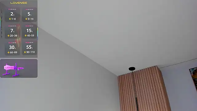 Mila Hank  online show from 06.03.26