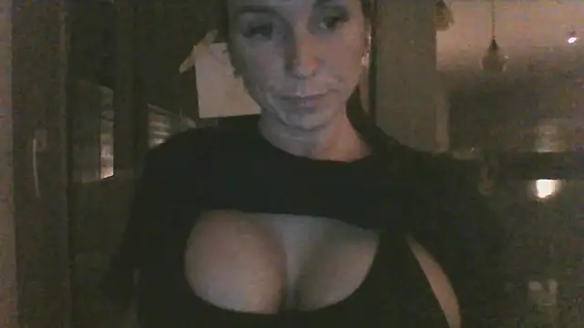 Justnani001 online show from 09.26.25