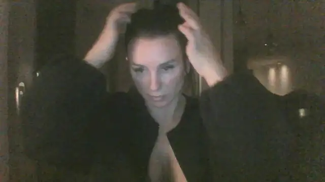 Justnani001 online show from 11.03.25