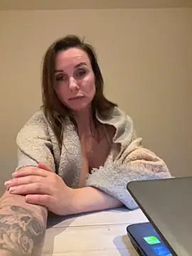 Justnani001 online show from 03.31.26