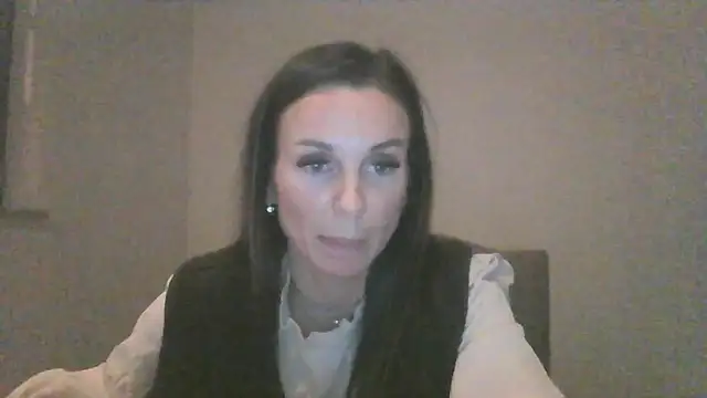 Justnani001 online show from 04.04.26