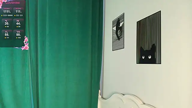 Snapshot of katerine_Monroe chatting on 09.21.25 katerine Monroe online show from 09.21.25