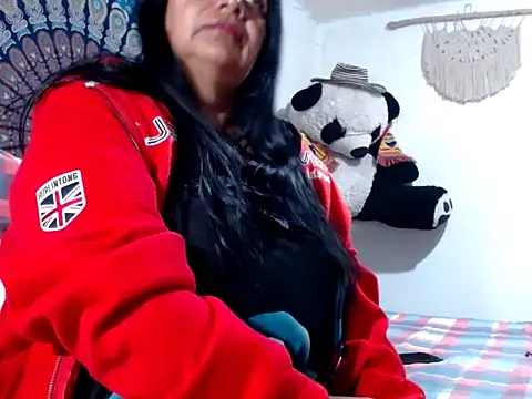 Snapshot of Big_Lola_ chatting on 10.19.25 Big Lola online show from 10.19.25