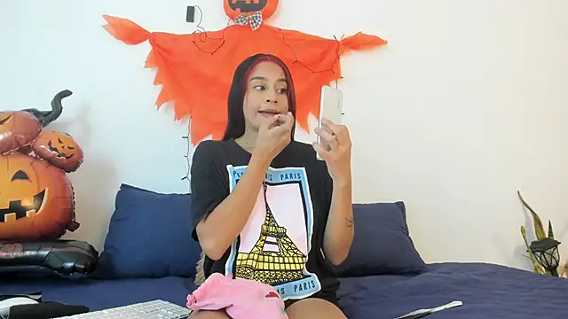 Lady rossee online show from 10.26.25