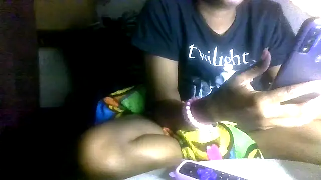 prettymaa online show from 11.21.25