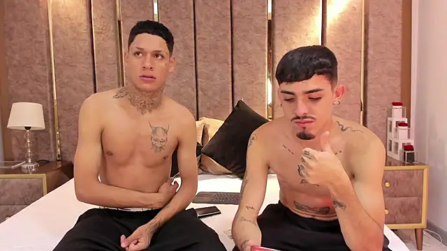 NikoStone  online show from 10.17.25