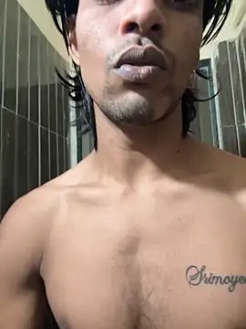 Snapshot of IndianSinsGlow chatting on 10.05.25 IndianSinsGlow online show from 10.05.25