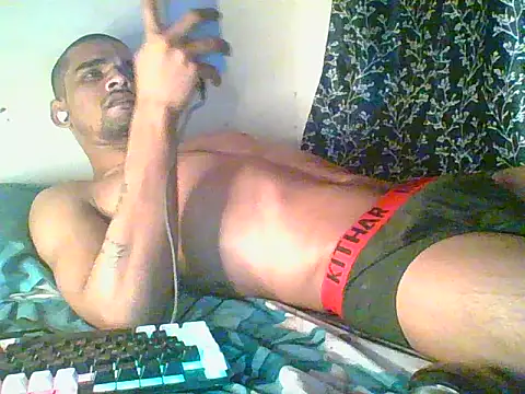 Snapshot of IndianSinsGlow chatting on 11.05.25 IndianSinsGlow online show from 11.05.25