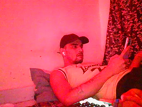 Snapshot of IndianSinsGlow chatting on 11.11.25 IndianSinsGlow online show from 11.11.25