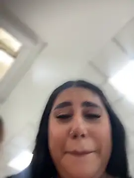 Snapshot of Sophie_Dreamss chatting on 10.28.25 Sophie Dreamss online show from 10.28.25