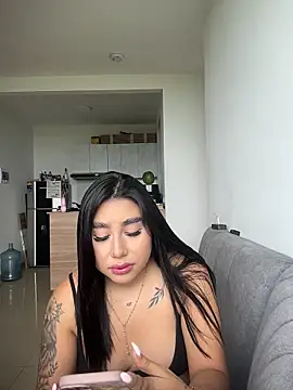 Sophie Dreamss online show from 04.16.26