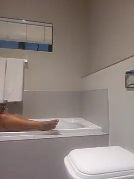 trickyOne online show from 12.20.25