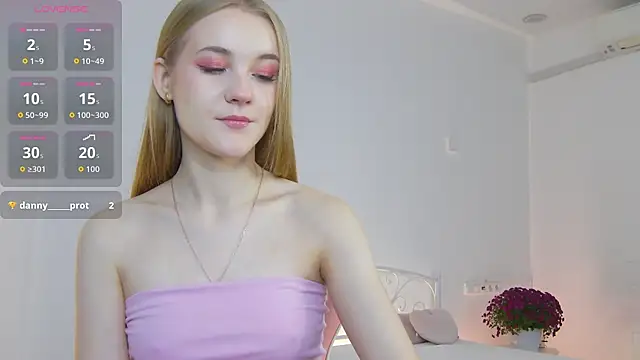 KumiKruz online show from 11.10.25