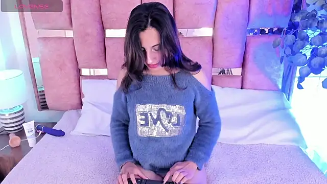 angelica cute12 online show from 10.13.25