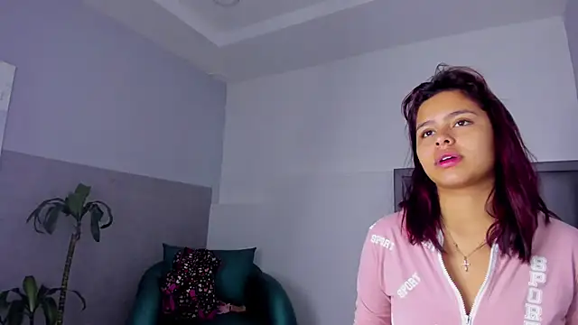 Snapshot of Sofia_villareal chatting on 10.03.25 Sofia villareal online show from 10.03.25