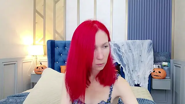 Snapshot of Sofia_Lix chatting on 10.21.25 Sofia Lix online show from 10.21.25